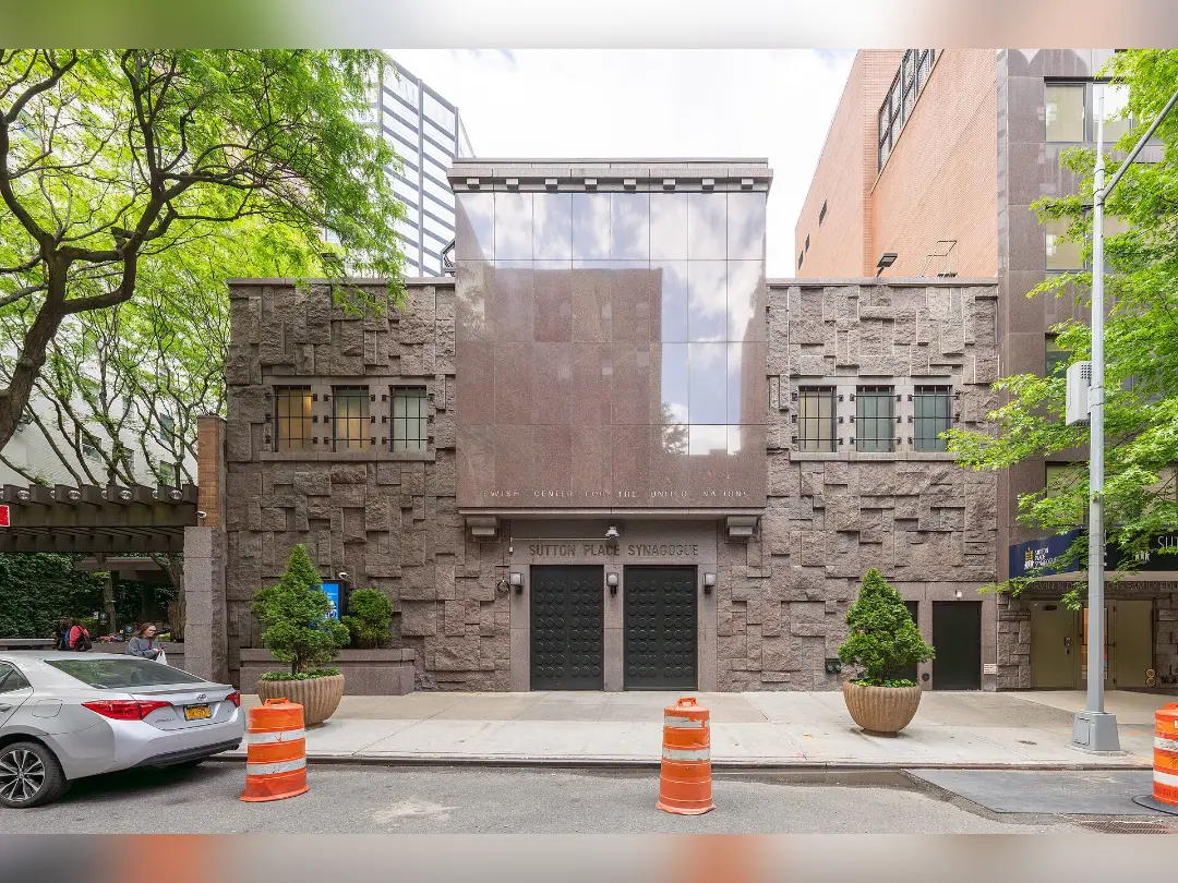 Vista de Sutton Place Synagogue