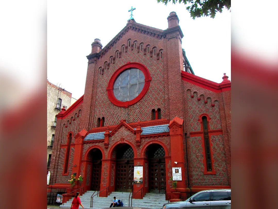 Vista de Saint Rose of Lima Catholic Church