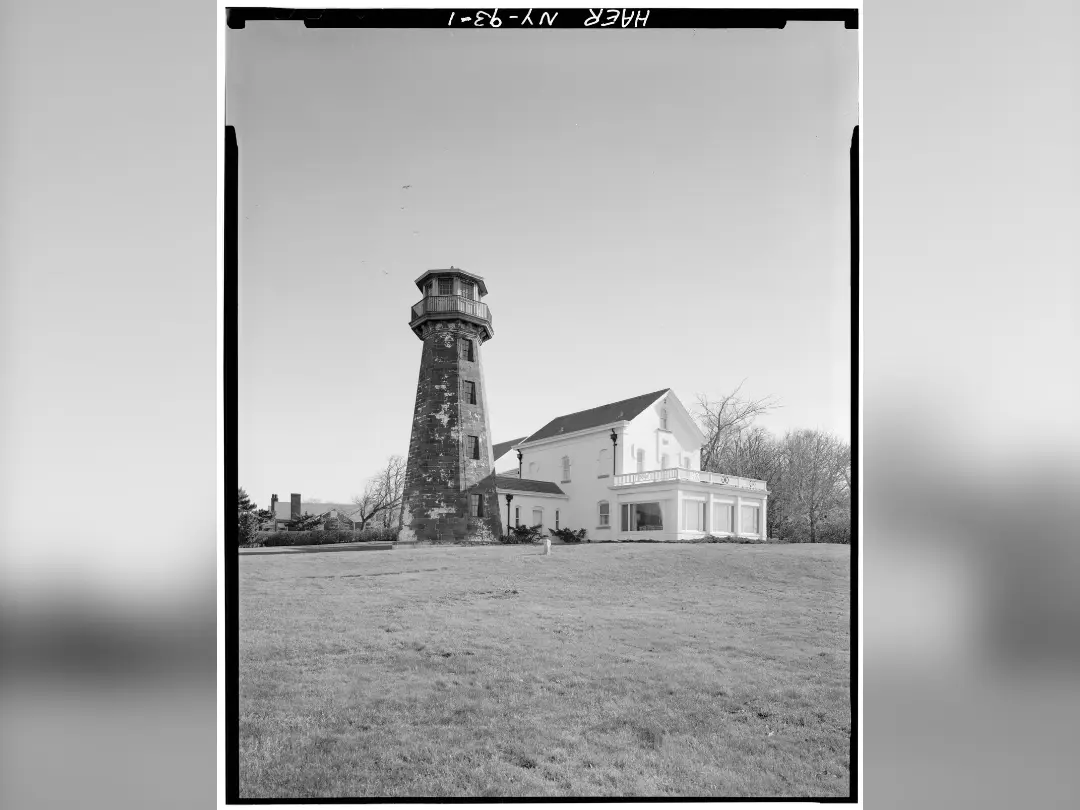 Vista de Sands Point Lighthouse