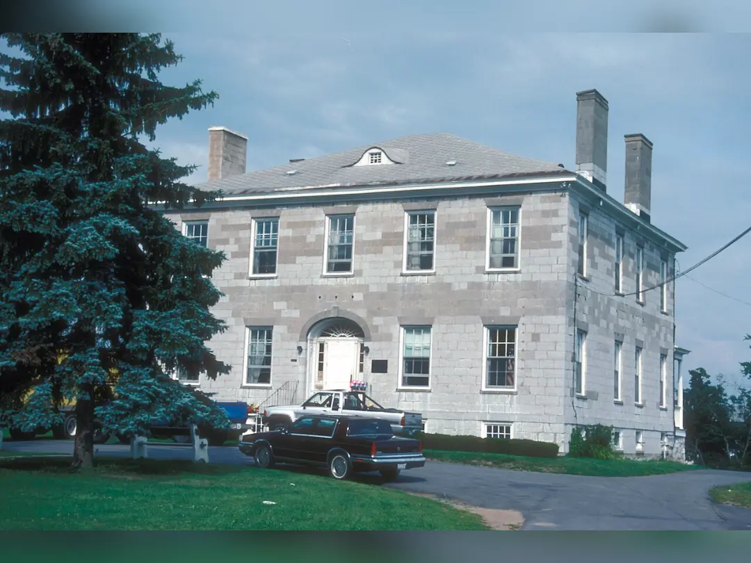 Vista de General Jacob Brown Mansion
