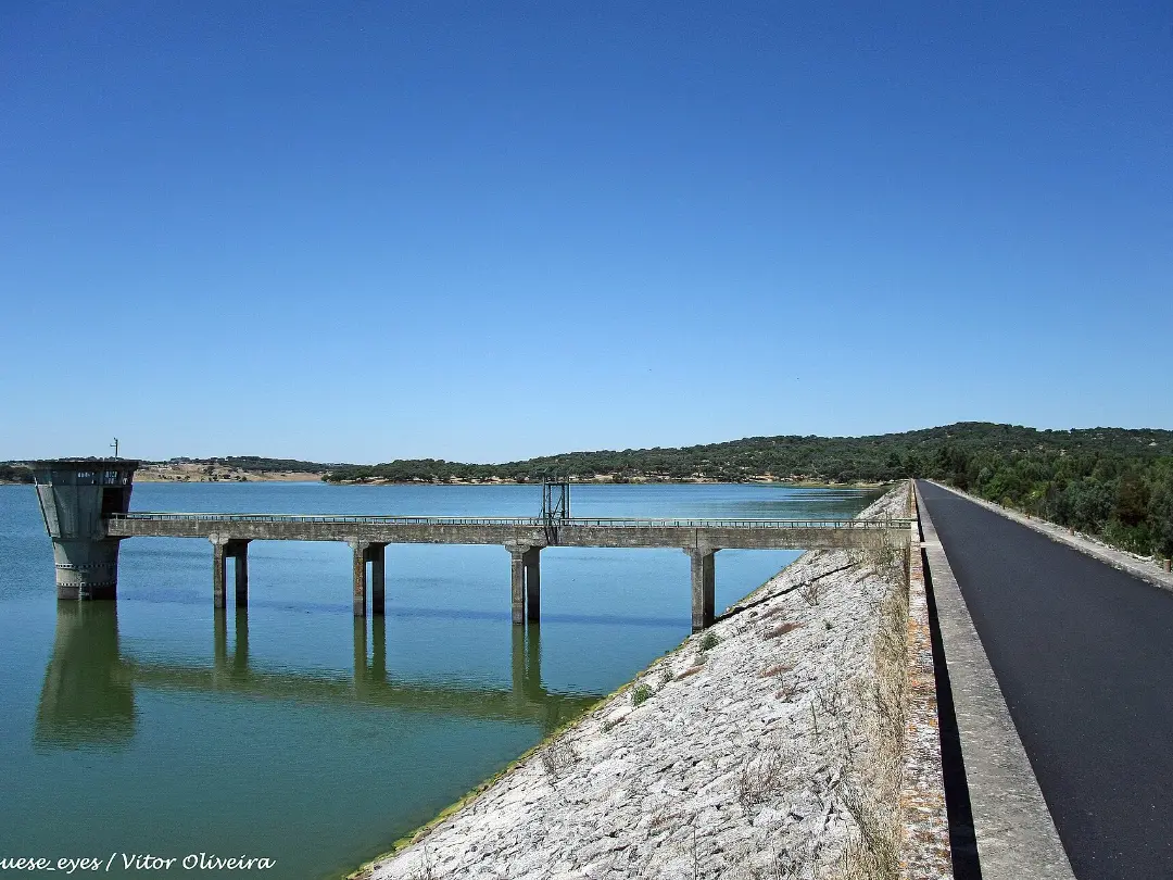 Vista de Barragem do Divor