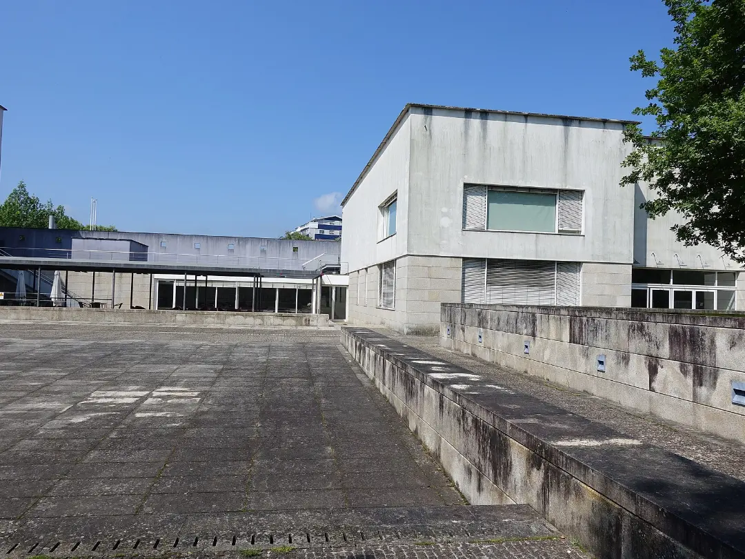Vista de Museu de Arqueologia Dom Diogo de Sousa
