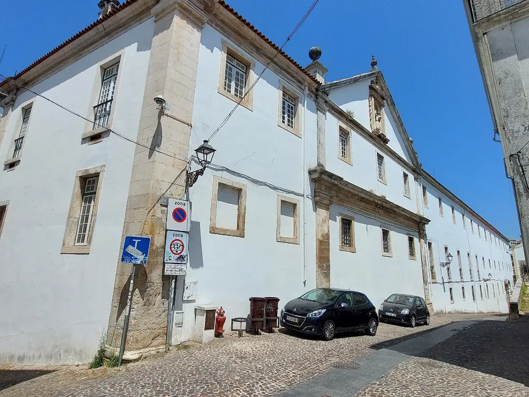 Vista de Colégio Novo