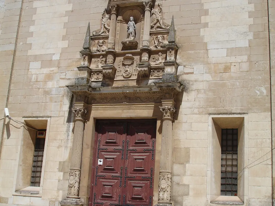 Vista de Igreja de São Salvador