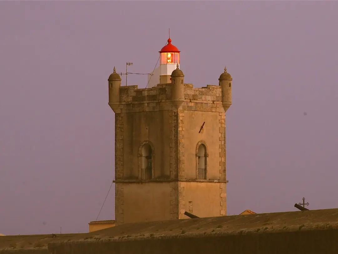 Vista de Farol de São Julião