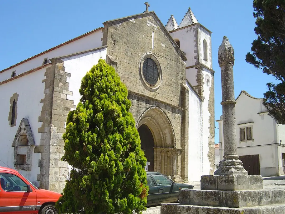 Vista de Pelourinho de Atouguia da Baleia