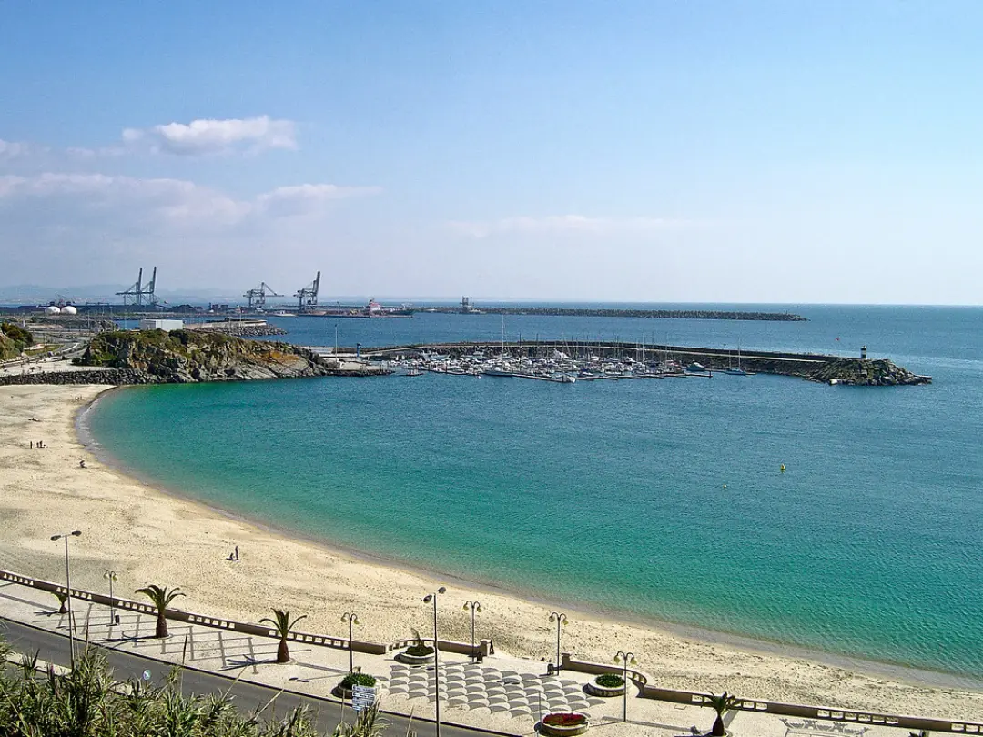 Vista de Praia Vasco da Gama