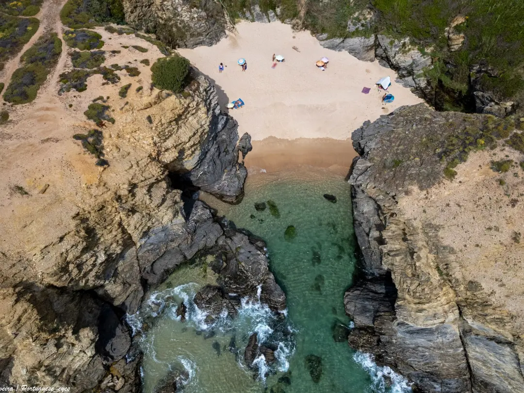 Vista de Praia de Porto Covinho