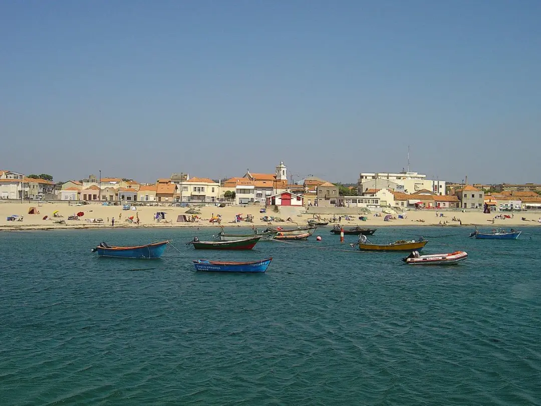 Vista de Praia da Aguda