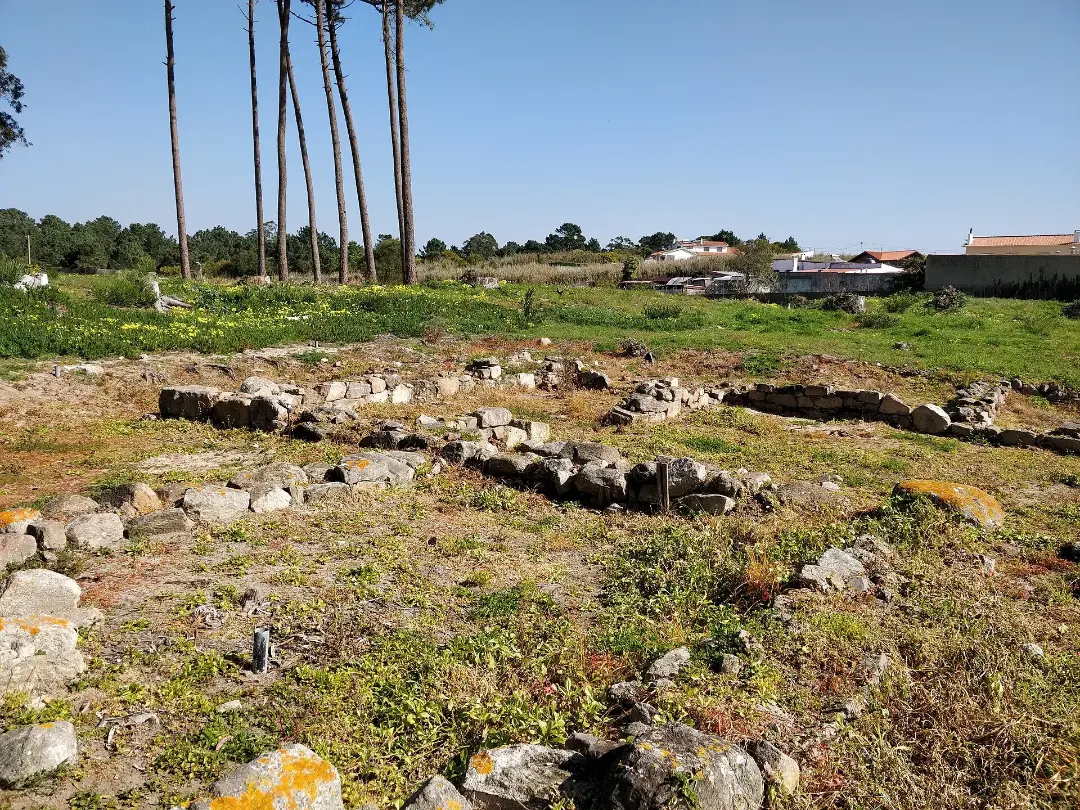 Vista de Villa romana de Santo André de Almoçageme