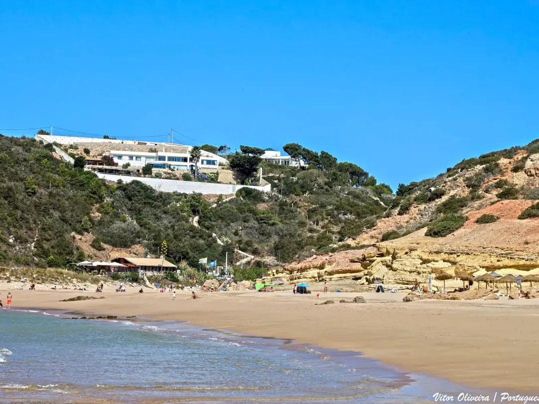 Vista de Praia do Zavial Naturista