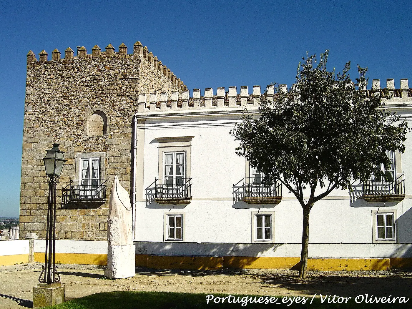 Vista de Palácio dos Duques de Cadaval em Évora